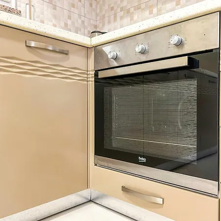 Exceptional 832 * Golem (Tirana)