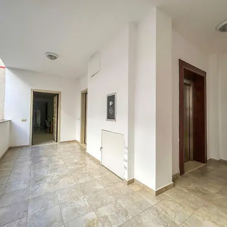 Apartment Exceptional 832